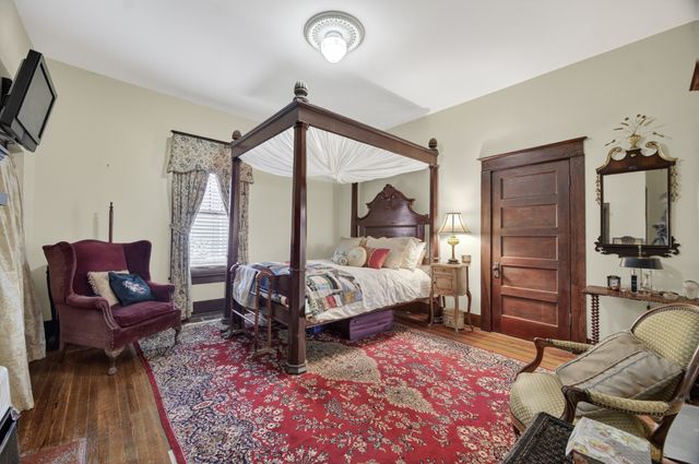 204 Bright Ave, Fayetteville, TN 37334