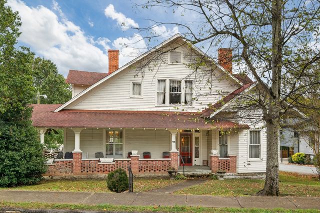 204 Bright Ave, Fayetteville, TN 37334