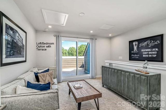 1016 Bella Grove Lane, Charlotte, NC 28262