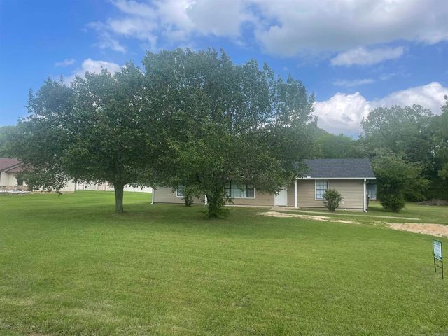 9 Meadow Creek, Conway, AR 72032
