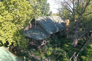 10450 E HWY CC, Centralia, MO 65240