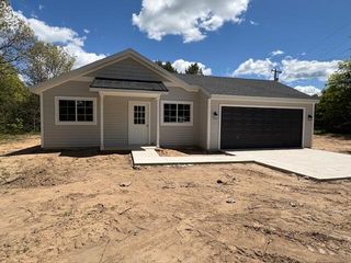 4274 Butternut Drive, Wayland, MI 49348