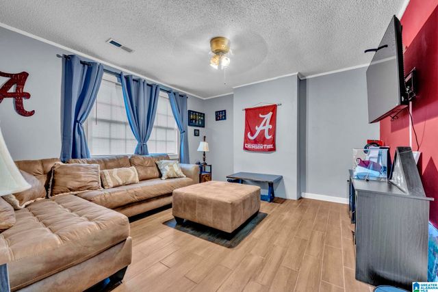 6001 WOODVALE DRIVE, Helena, AL 35080