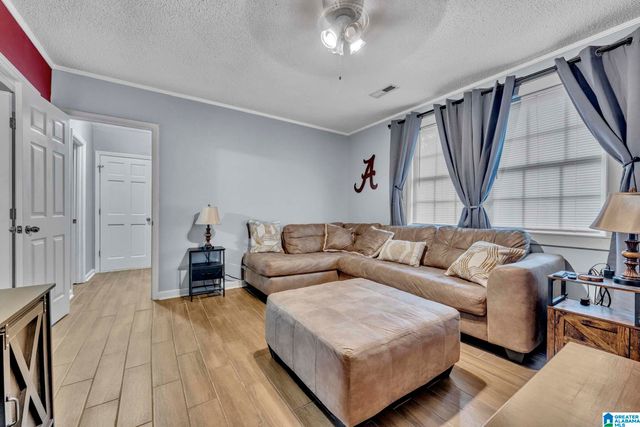 6001 WOODVALE DRIVE, Helena, AL 35080
