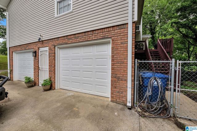 6001 WOODVALE DRIVE, Helena, AL 35080