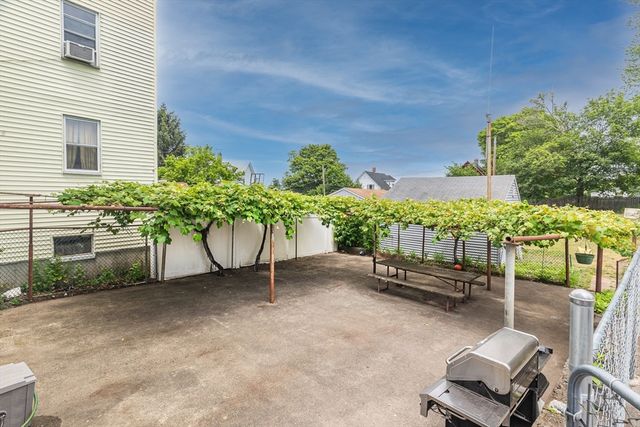 62 Butler Street 2, Salem, MA 01970