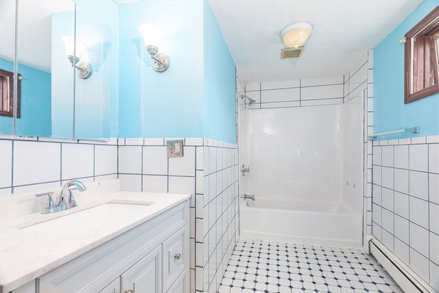 62 Butler Street 2, Salem, MA 01970