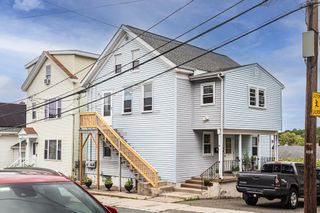 62 Butler Street 2, Salem, MA 01970