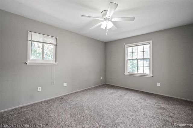 215 Woodsboro Drive, Royal Oak, MI 48067