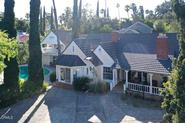 1535 Royal Boulevard, Glendale, CA 91207