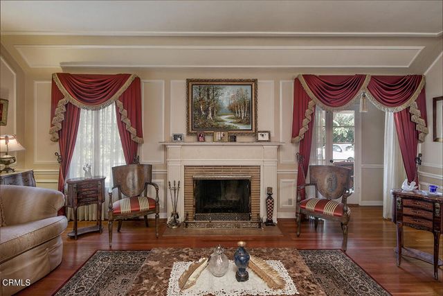 1535 Royal Boulevard, Glendale, CA 91207