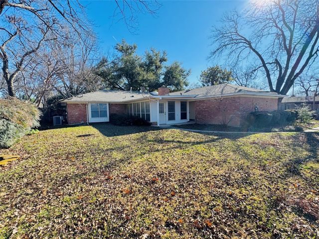 1916 Weymouth Court, Arlington, TX 76013