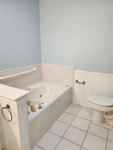 1916 Weymouth Court, Arlington, TX 76013