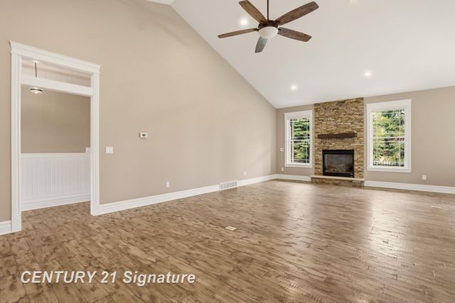 6022 Shadbush Drive, Saginaw, MI 48603