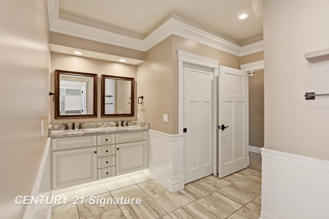 6022 Shadbush Drive, Saginaw, MI 48603