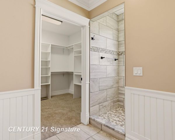 6022 Shadbush Drive, Saginaw, MI 48603
