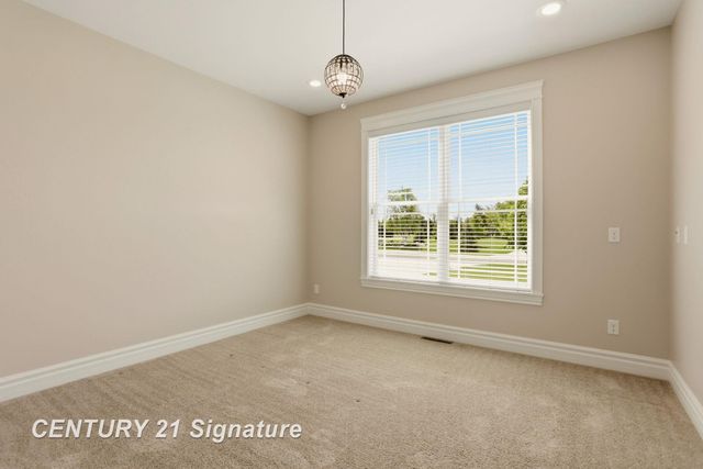 6022 Shadbush Drive, Saginaw, MI 48603