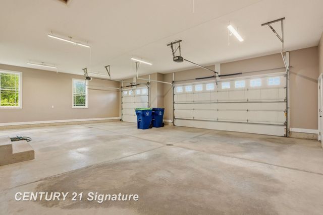 6022 Shadbush Drive, Saginaw, MI 48603