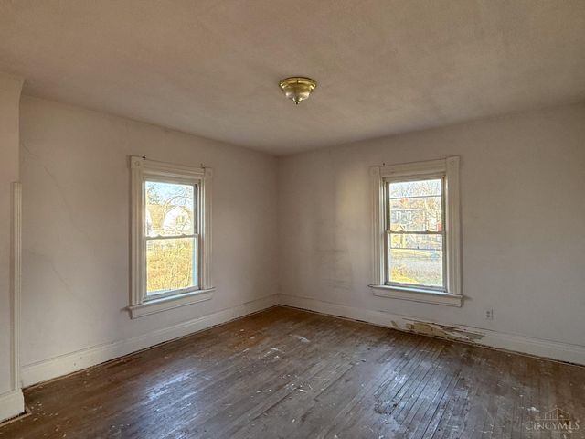 1608 Brewster Avenue, Cincinnati, OH 45207