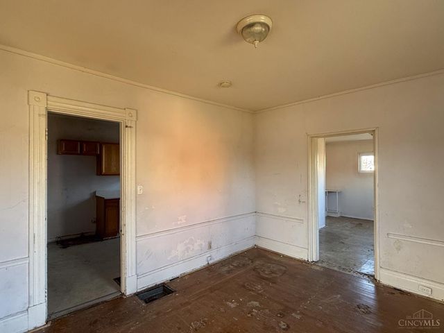 1608 Brewster Avenue, Cincinnati, OH 45207