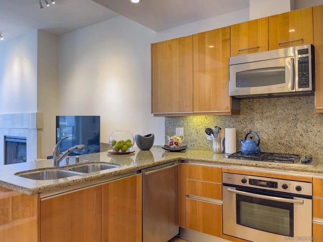 550 Front St 907, San Diego, CA 92101