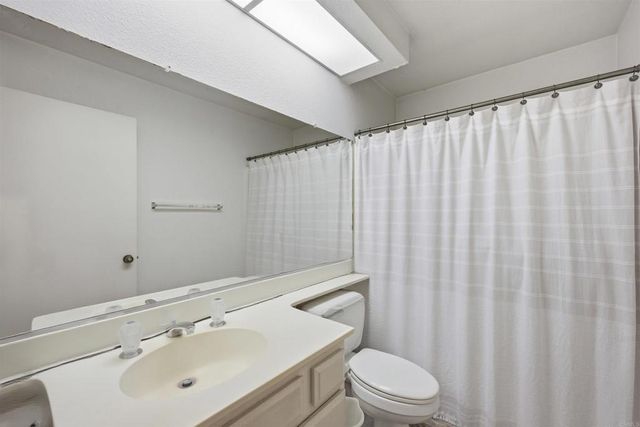 4308 Los Padres Dr, Fallbrook, CA 92028