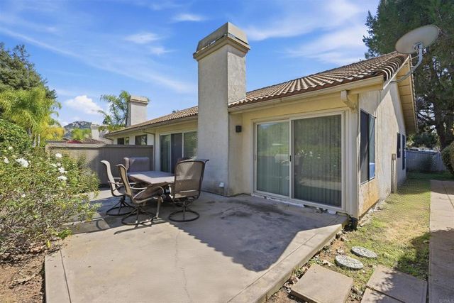 4308 Los Padres Dr, Fallbrook, CA 92028