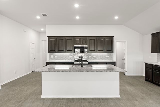 7816 Kingfisher Road, Aubrey, TX 76227