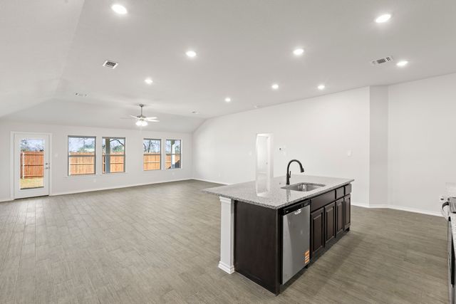 7816 Kingfisher Road, Aubrey, TX 76227