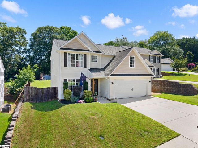 21 Red Shirt Court, Greer, SC 29651