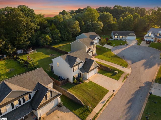 21 Red Shirt Court, Greer, SC 29651