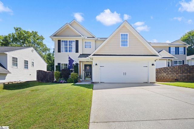 21 Red Shirt Court, Greer, SC 29651