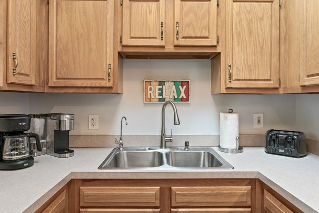 235 Dartmouth Rd, St Augustine, FL 32086