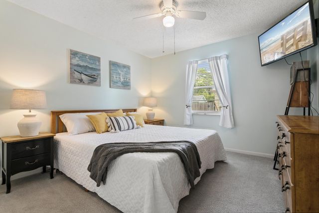 235 Dartmouth Rd, St Augustine, FL 32086