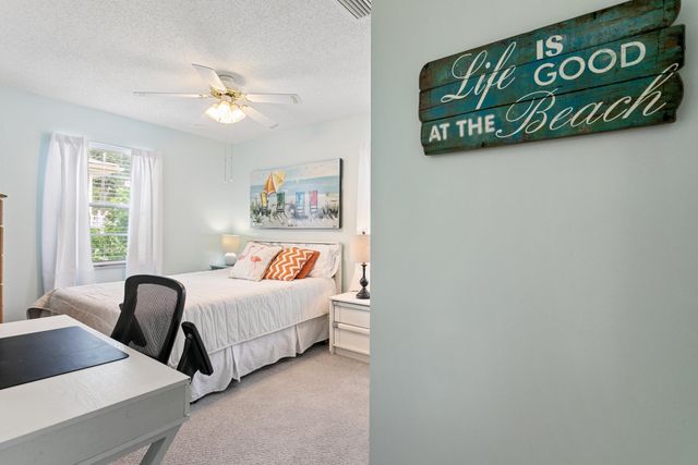 235 Dartmouth Rd, St Augustine, FL 32086