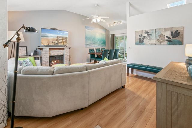 235 Dartmouth Rd, St Augustine, FL 32086