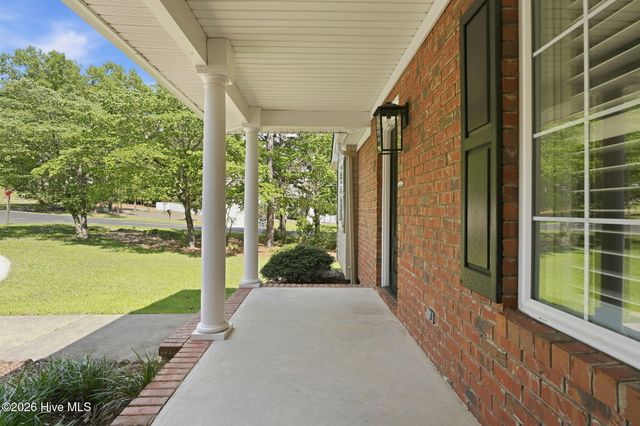 2 Ash Court, Pinehurst, NC 28374