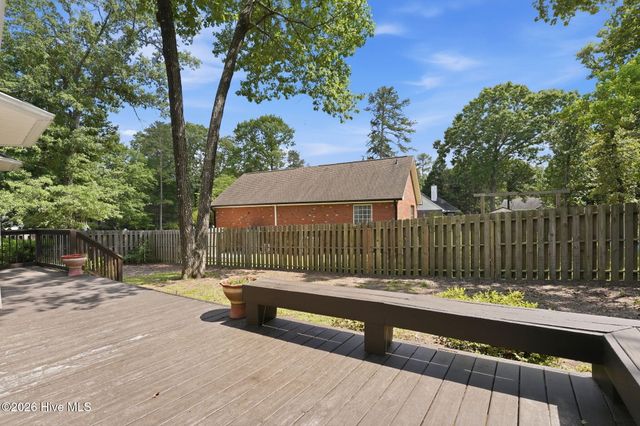 2 Ash Court, Pinehurst, NC 28374