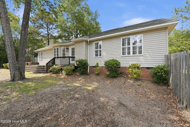 2 Ash Court, Pinehurst, NC 28374