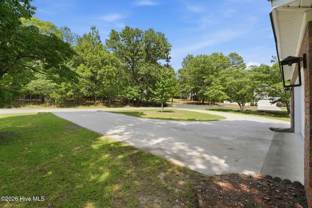 2 Ash Court, Pinehurst, NC 28374