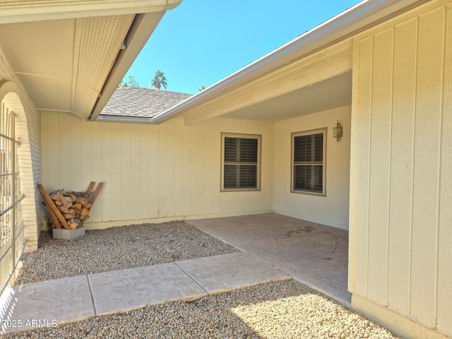 18242 N 66th Avenue, Glendale, AZ 85308