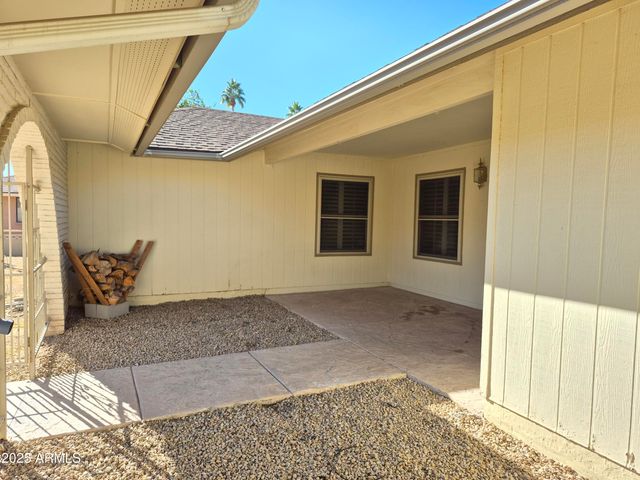 18242 N 66th Avenue, Glendale, AZ 85308