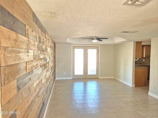 18242 N 66th Avenue, Glendale, AZ 85308