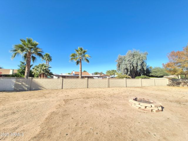 18242 N 66th Avenue, Glendale, AZ 85308