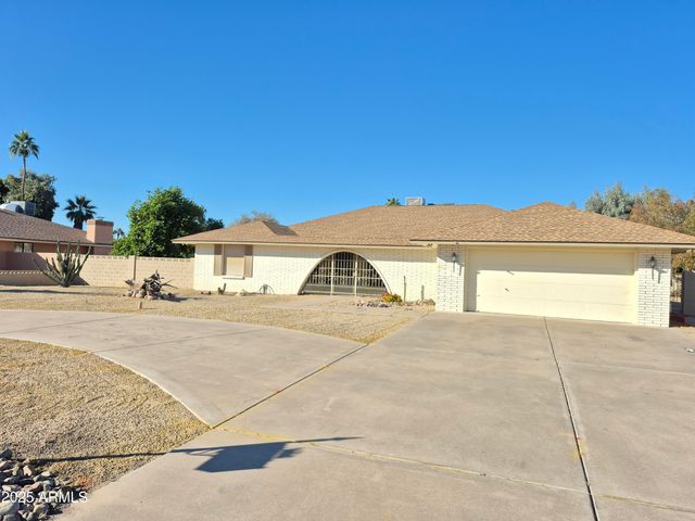 18242 N 66th Avenue, Glendale, AZ 85308