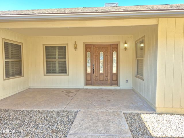 18242 N 66th Avenue, Glendale, AZ 85308