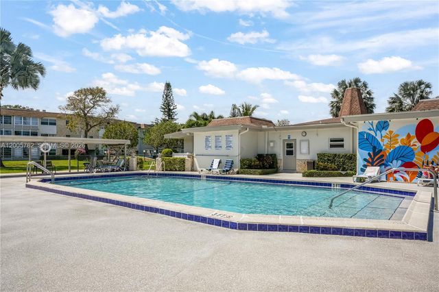 3506 NW 49th Avenue 511, Lauderdale Lakes, FL 33319