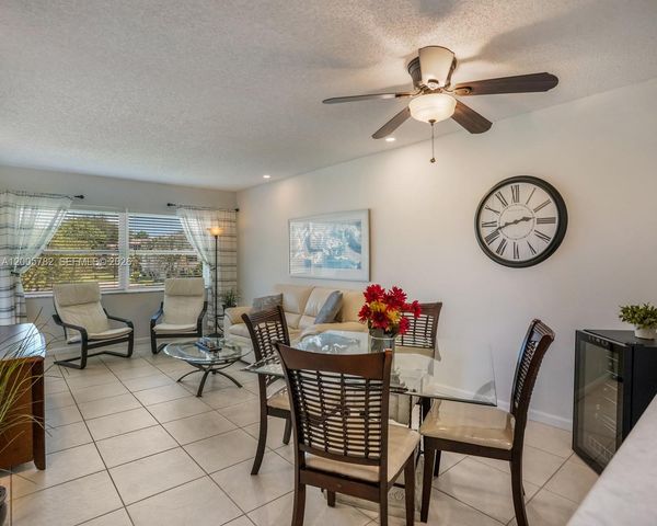 3506 NW 49th Avenue 511, Lauderdale Lakes, FL 33319