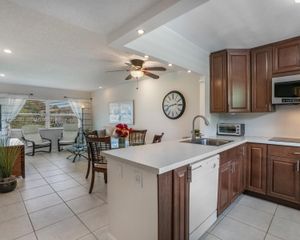 3506 NW 49th Avenue 511, Lauderdale Lakes, FL 33319