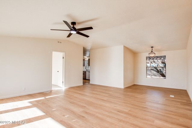 8777 E Ellsworth Lane, Hereford, AZ 85615